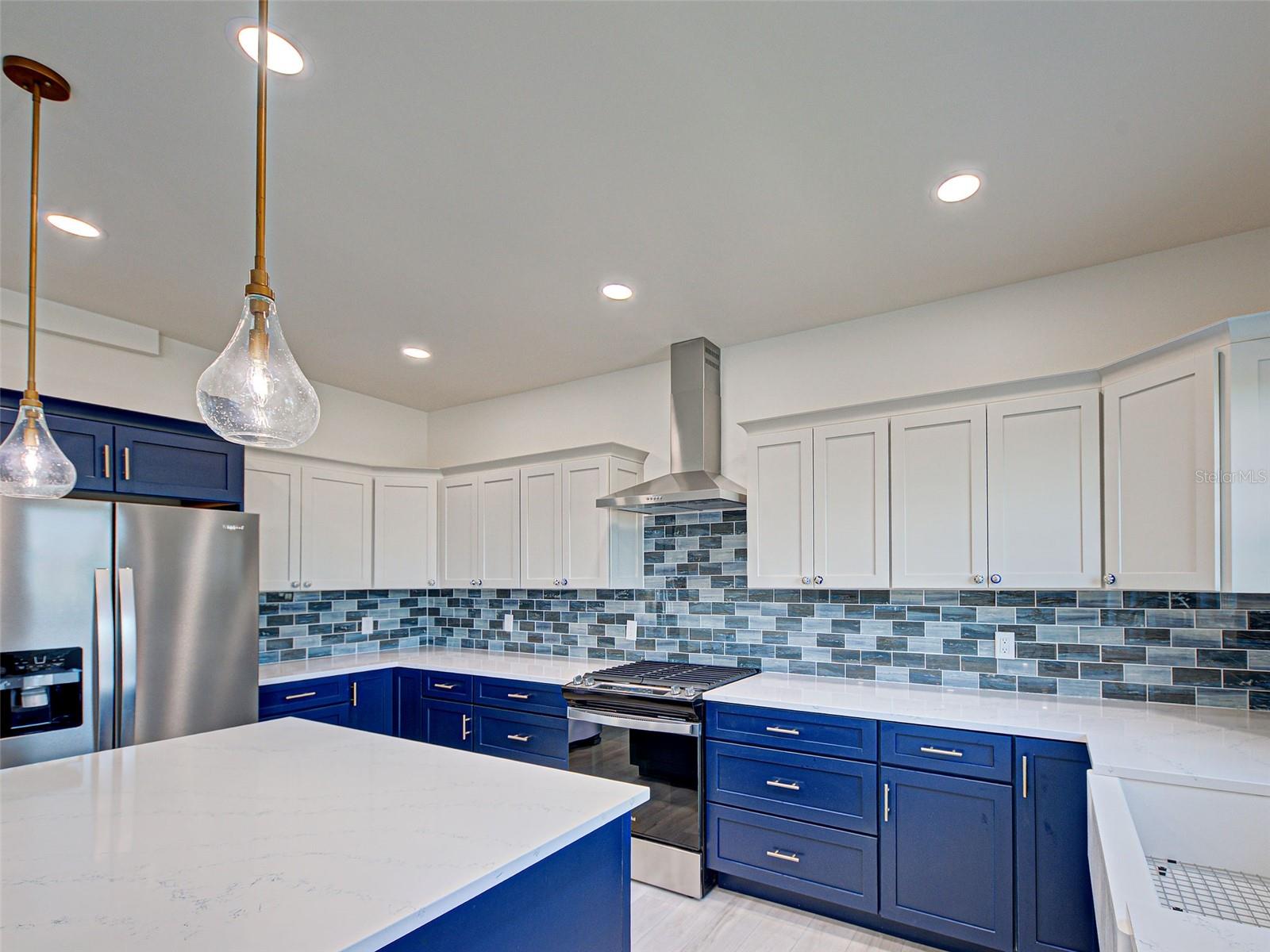 Image 41 of 92 For 13095 Via Cassia