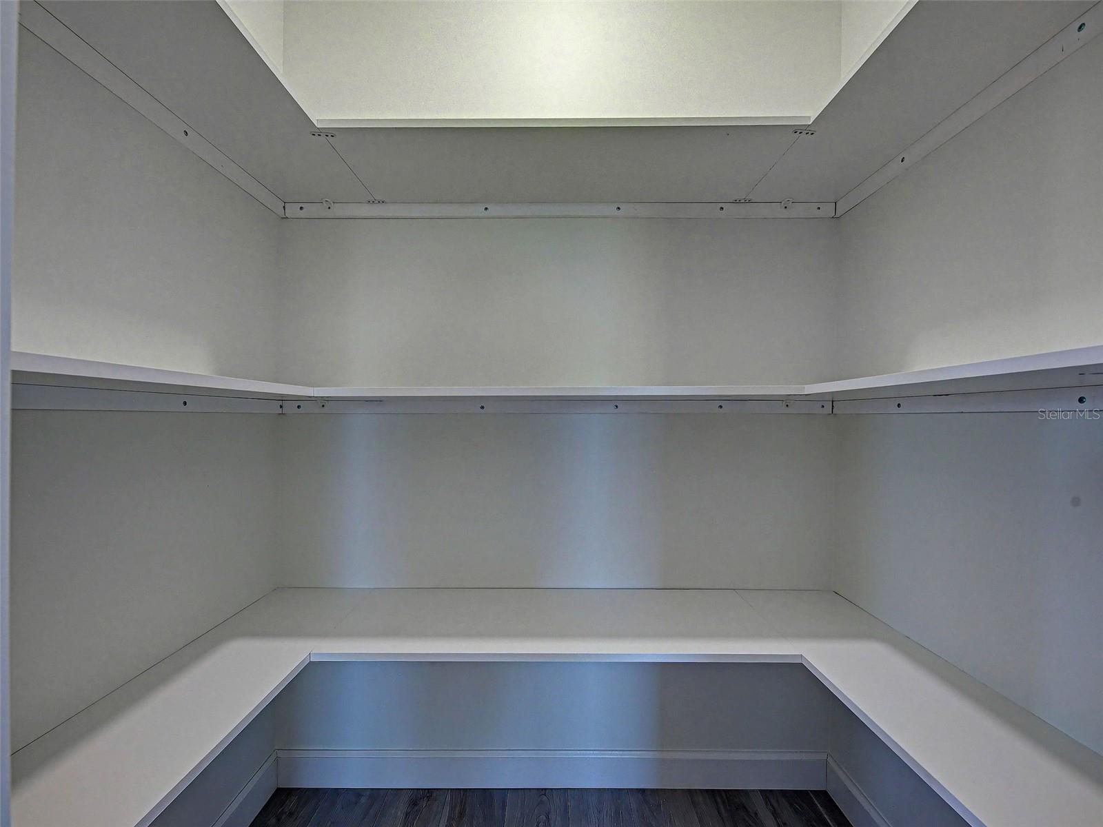 Image 45 of 92 For 13095 Via Cassia