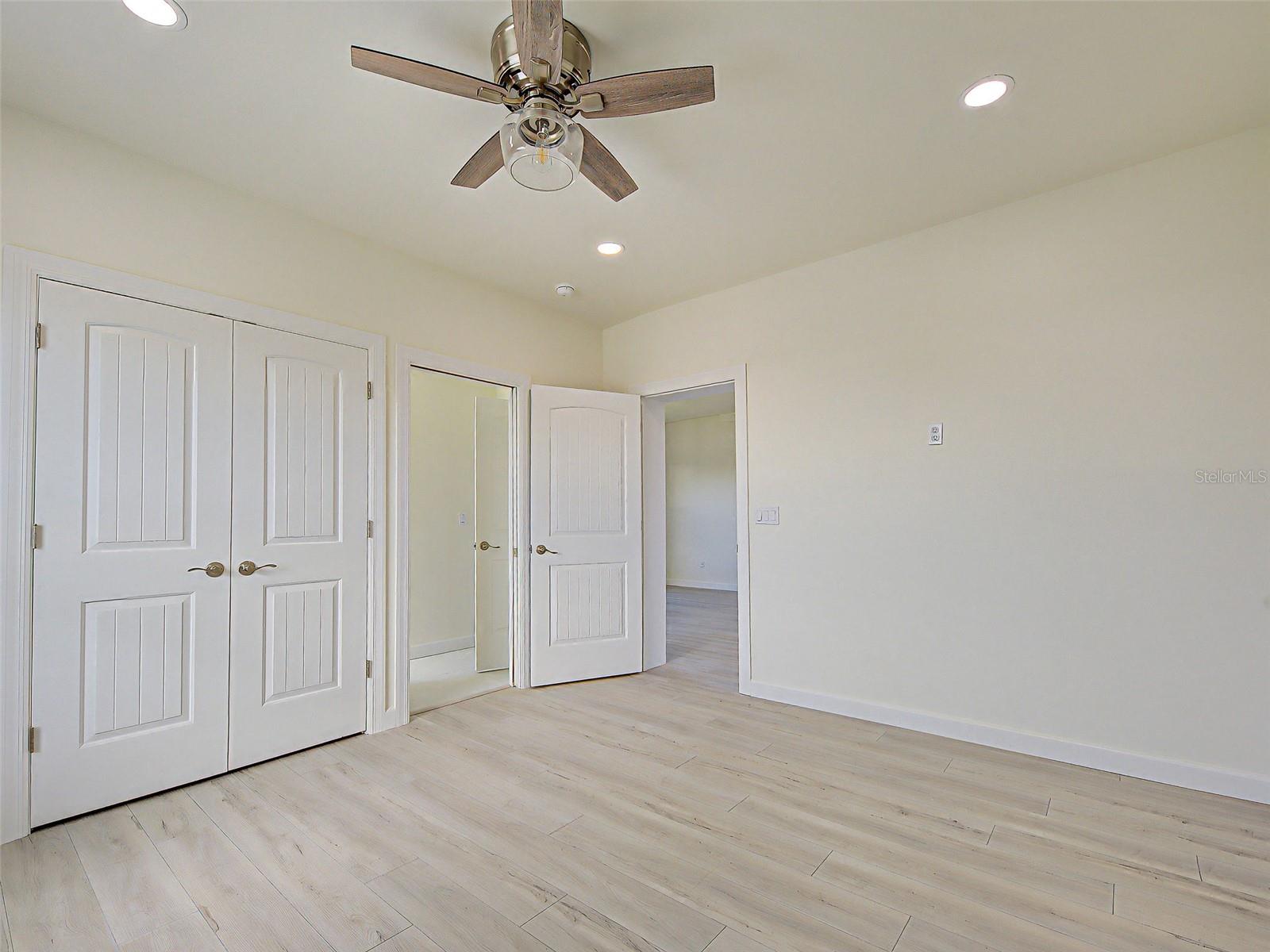 Image 48 of 92 For 13095 Via Cassia