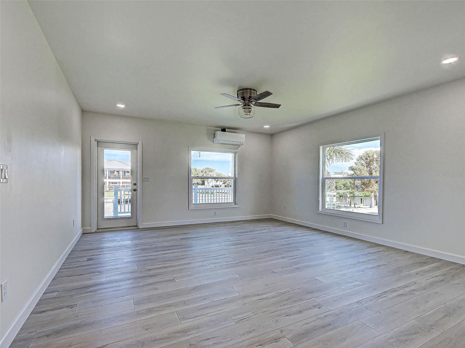 Image 6 of 92 For 13095 Via Cassia