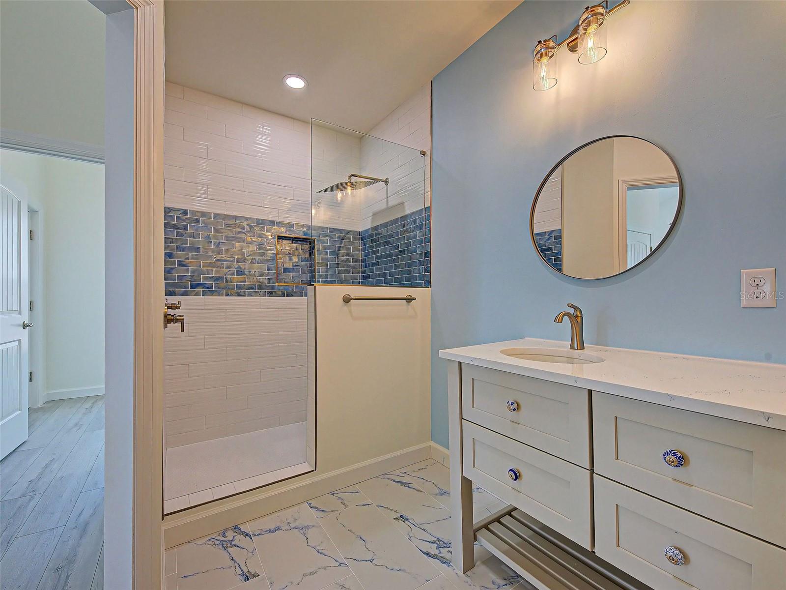 Image 68 of 92 For 13095 Via Cassia