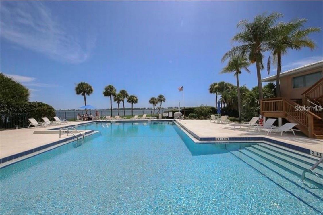 Image 89 of 92 For 13095 Via Cassia