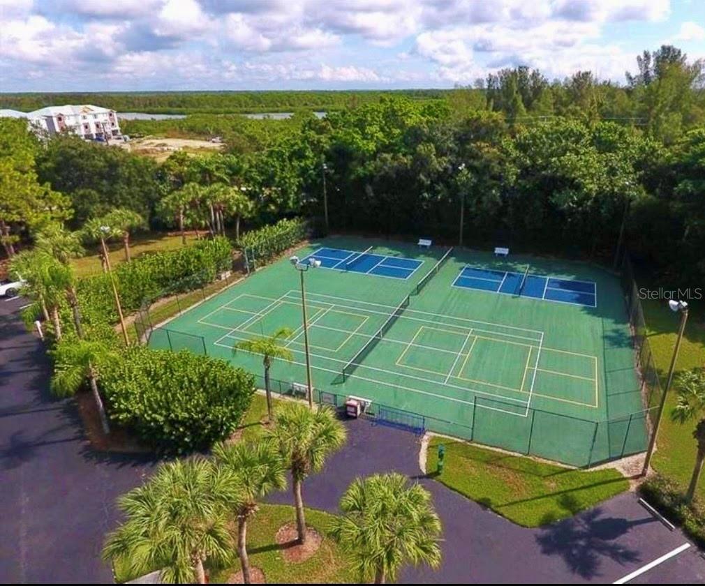 Image 90 of 92 For 13095 Via Cassia