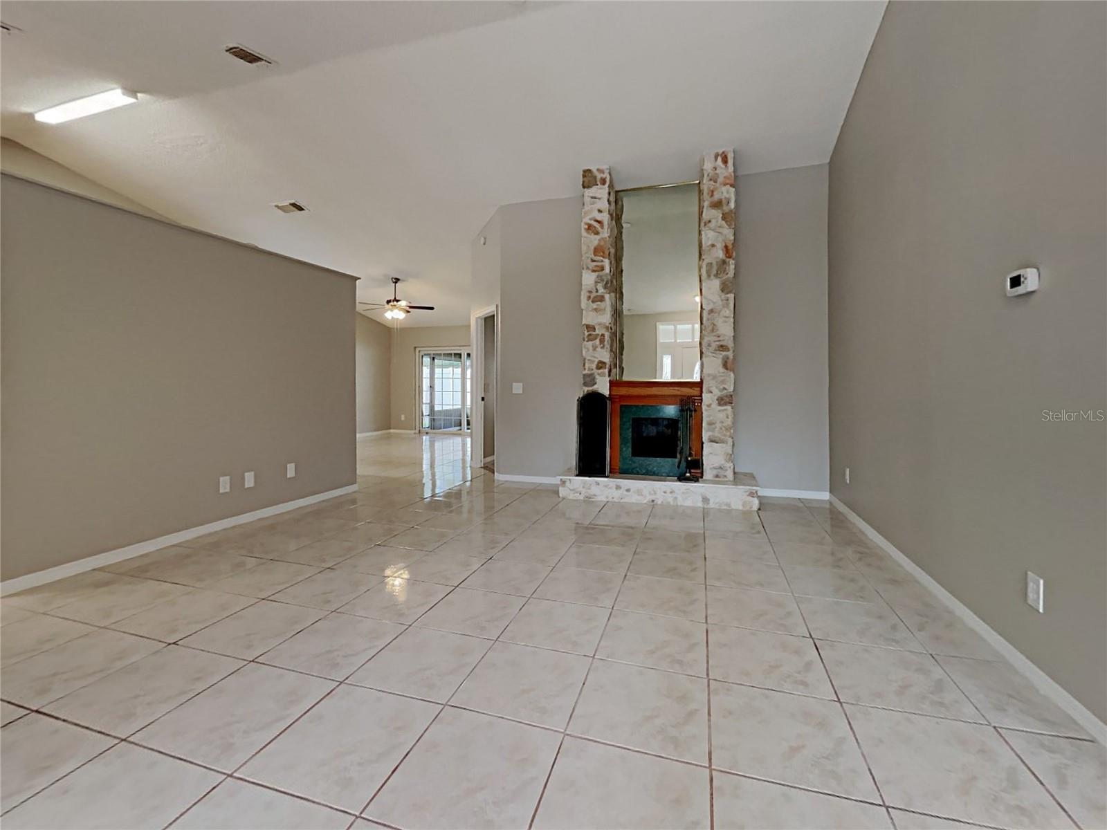 Image 2 of 29 For 1016 Gotwalt Drive