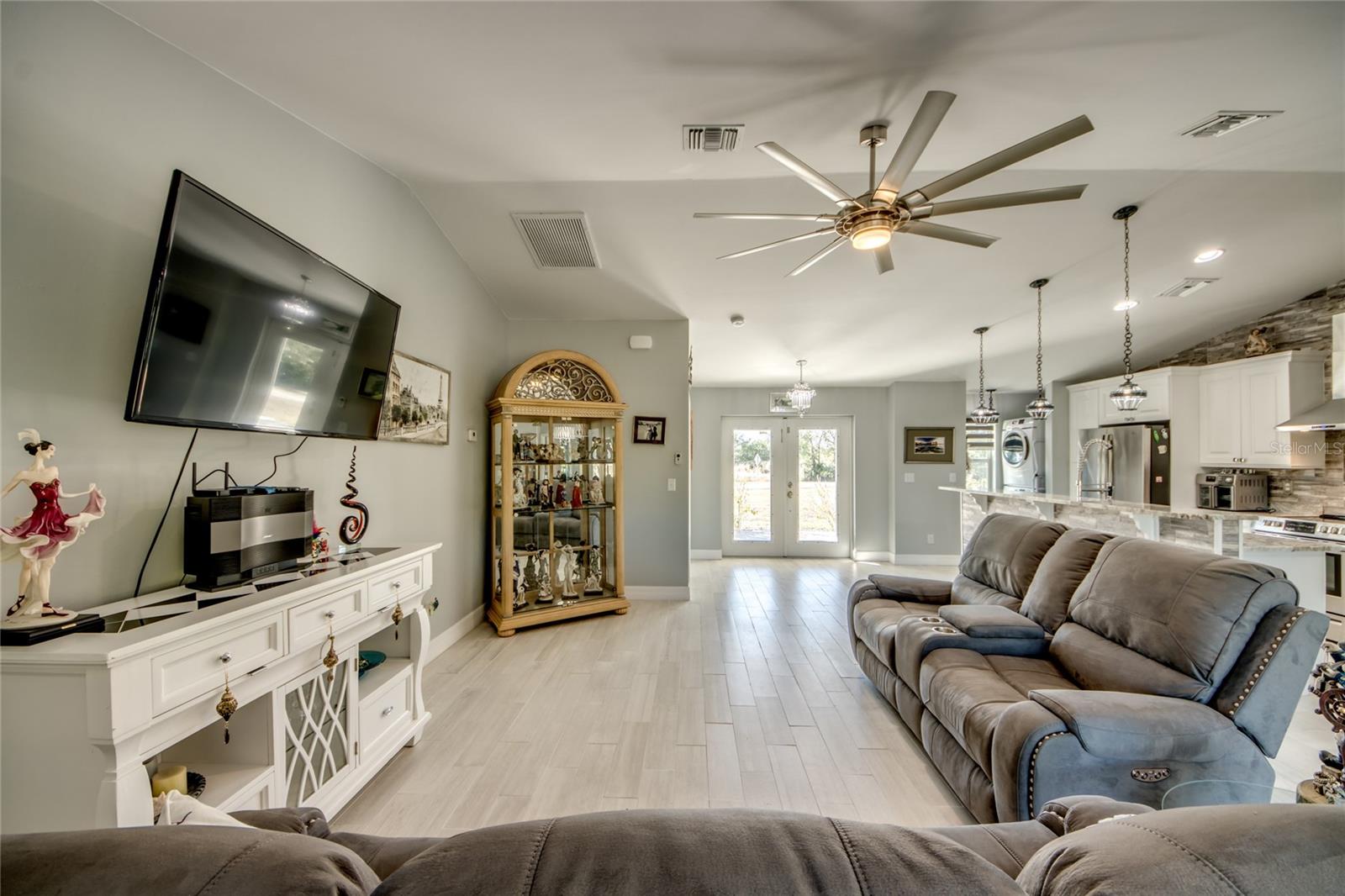 Image 10 of 38 For 3714 Gulf Breeze Lane