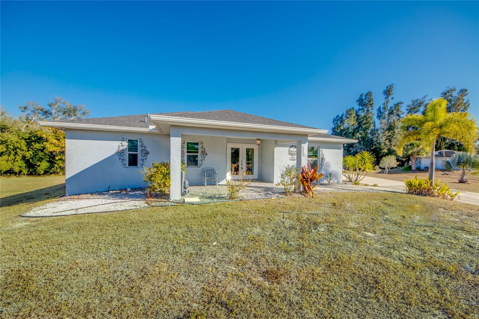 Image 3 of 38 For 3714 Gulf Breeze Lane
