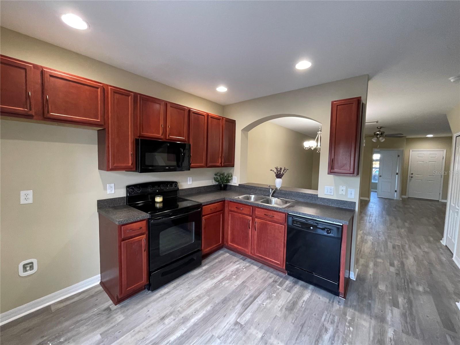 Image 4 of 21 For 15733 Stable Run Drive