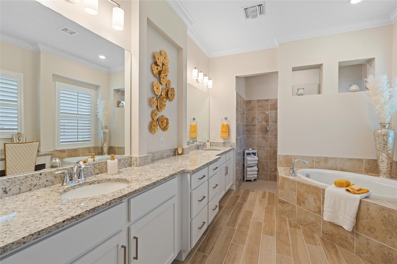 Image 23 of 85 For 15052 River Birch Court