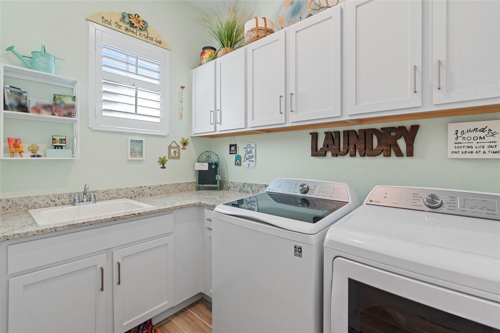 Image 35 of 85 For 15052 River Birch Court