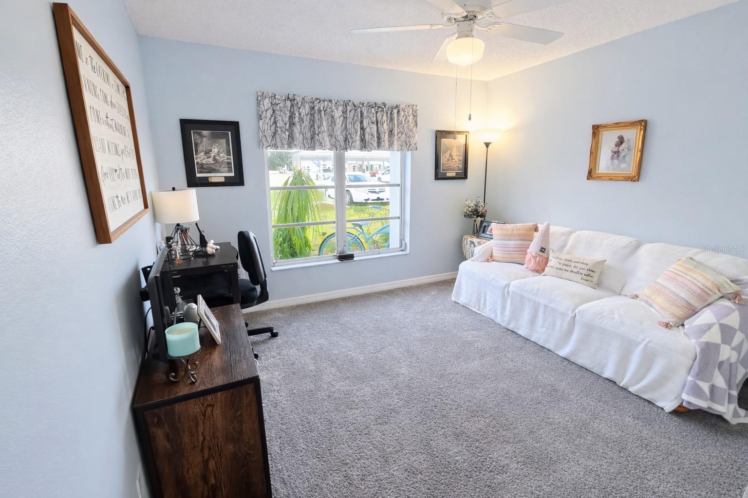 Image 18 of 36 For 21300 Brinson Avenue 111