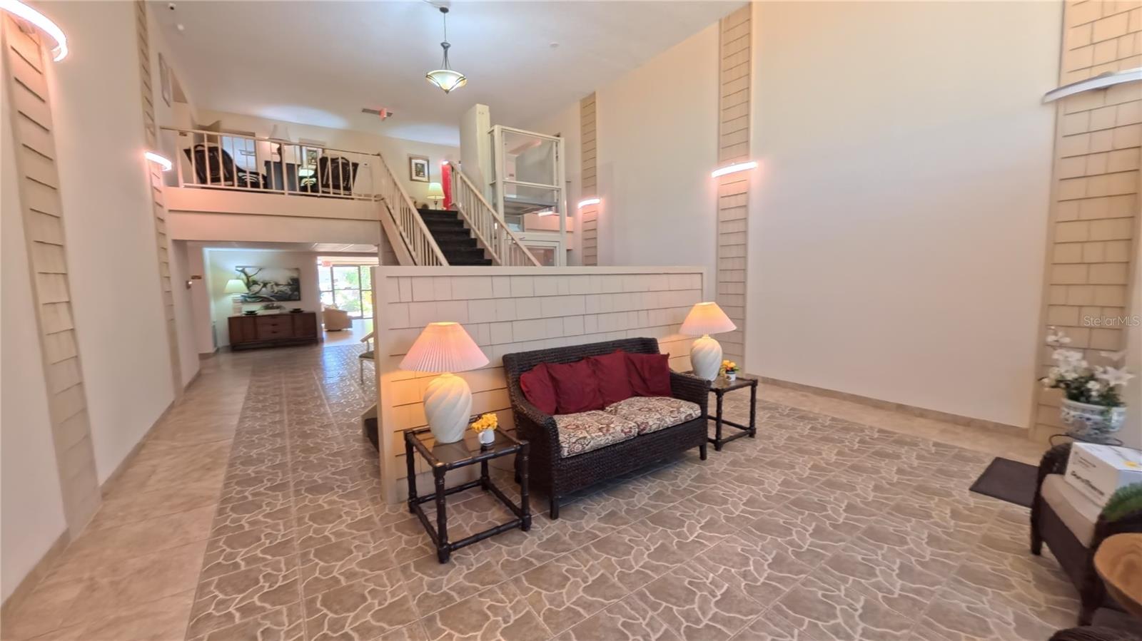 Image 26 of 36 For 21300 Brinson Avenue 111