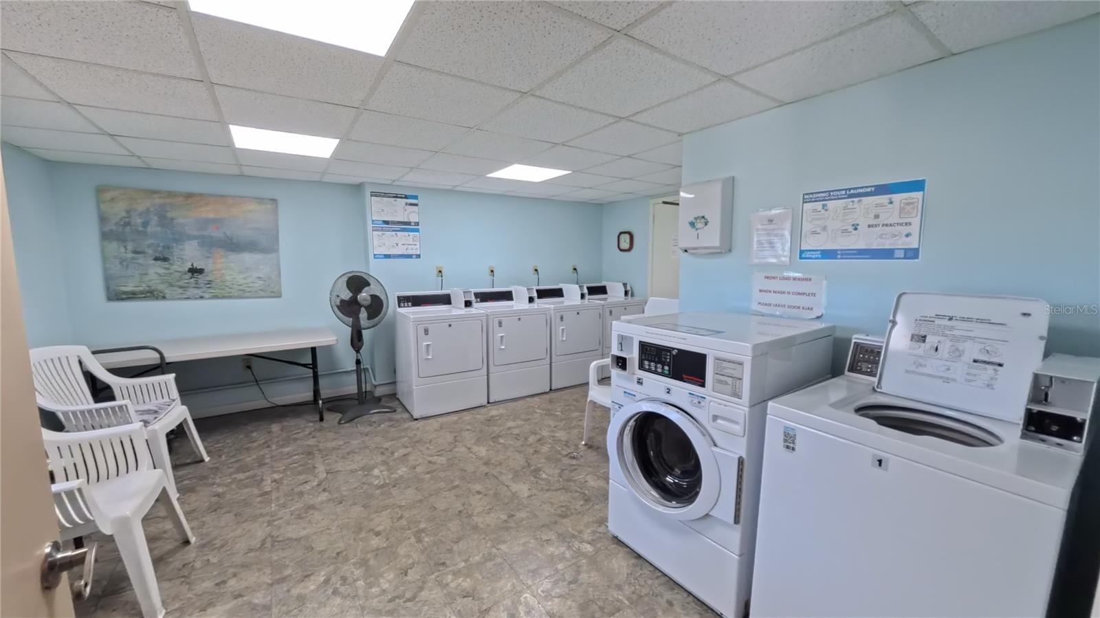 Image 27 of 36 For 21300 Brinson Avenue 111