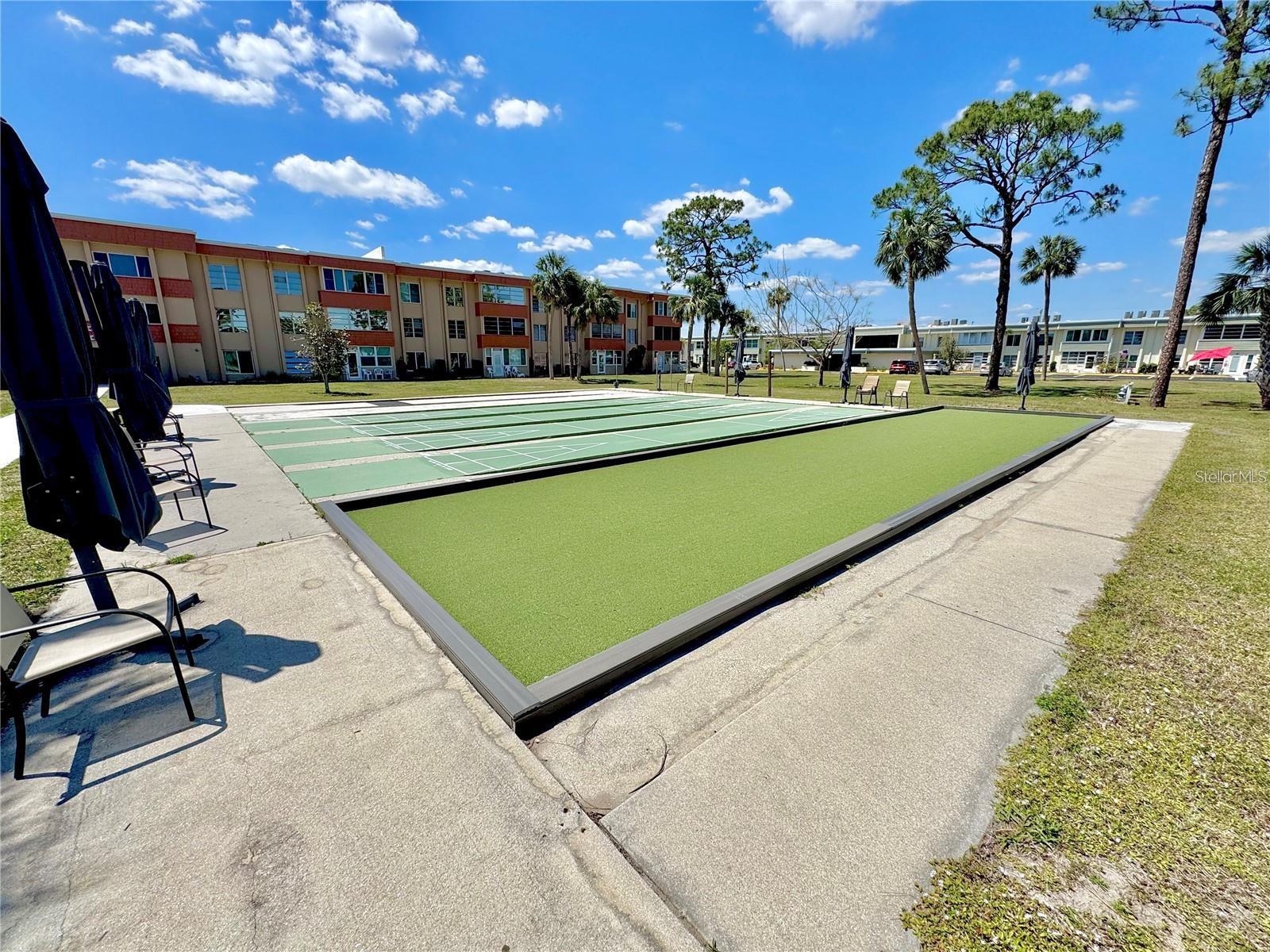 Image 36 of 36 For 21300 Brinson Avenue 111