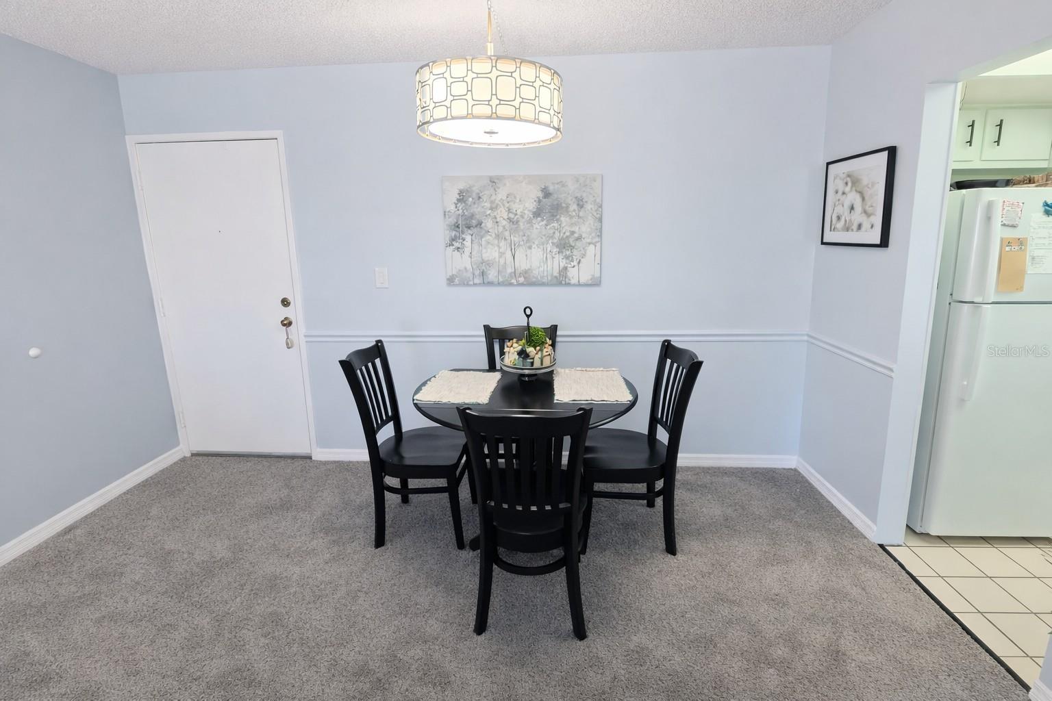 Image 6 of 36 For 21300 Brinson Avenue 111