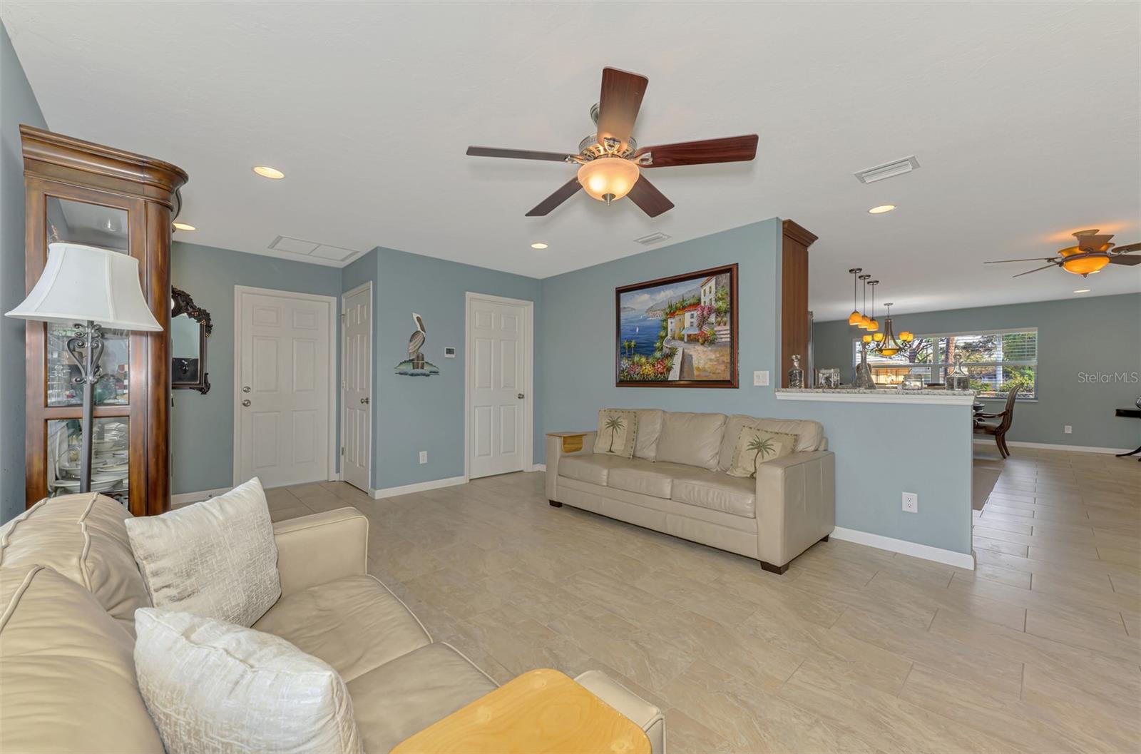 Image 11 of 55 For 863 Kimball Road