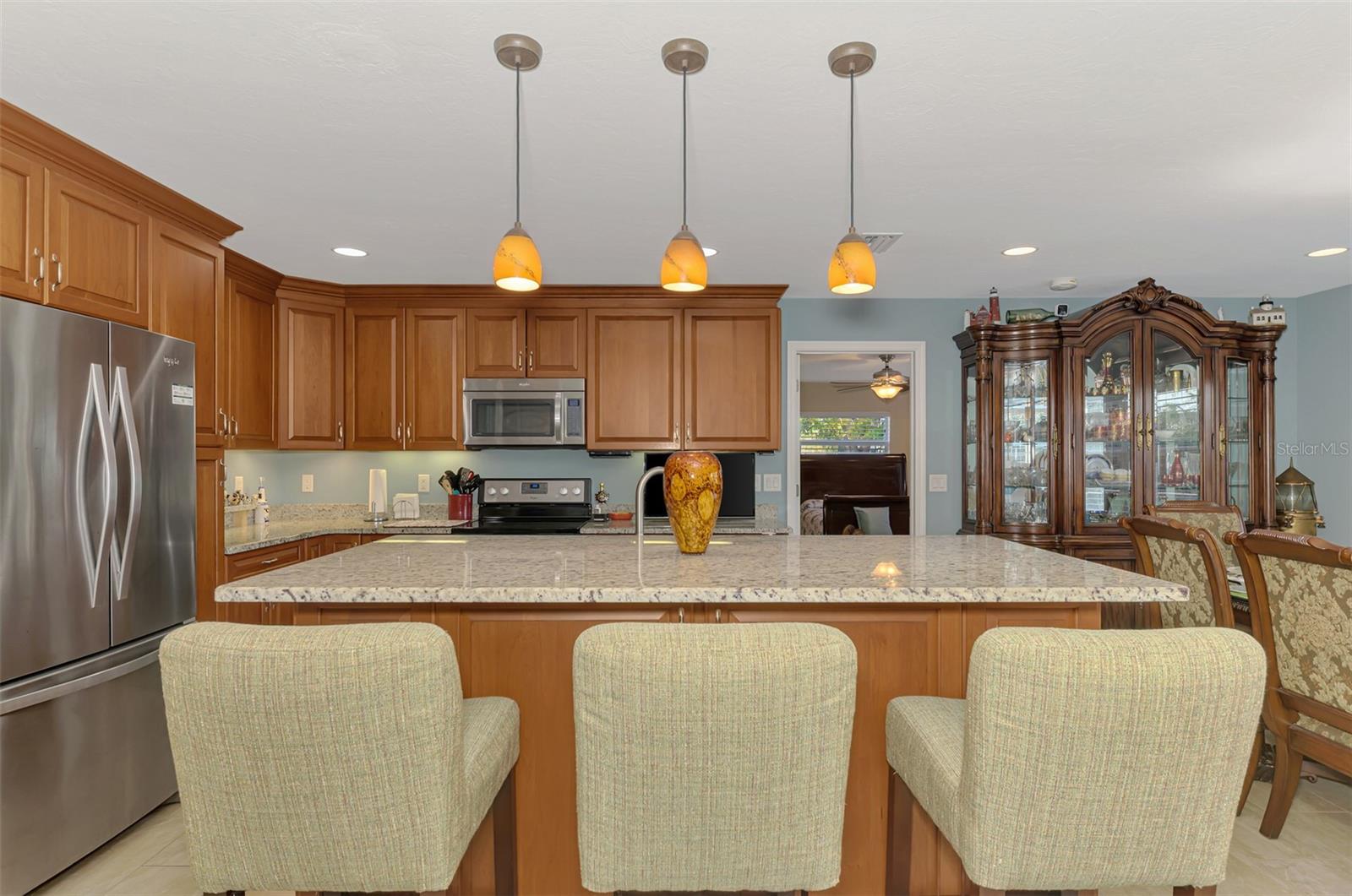 Image 14 of 55 For 863 Kimball Road