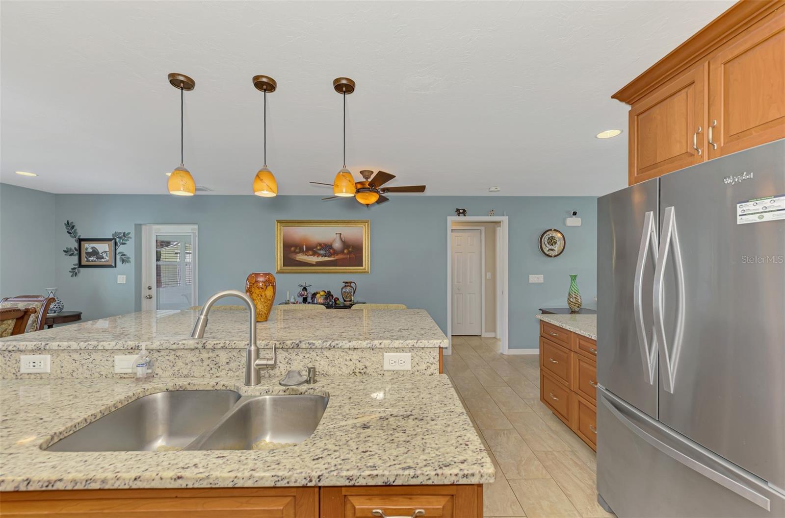 Image 19 of 55 For 863 Kimball Road