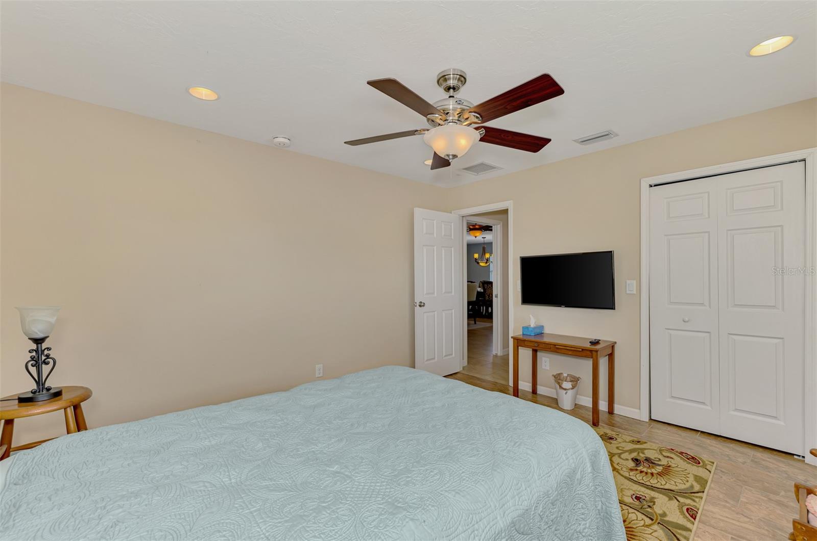 Image 34 of 55 For 863 Kimball Road