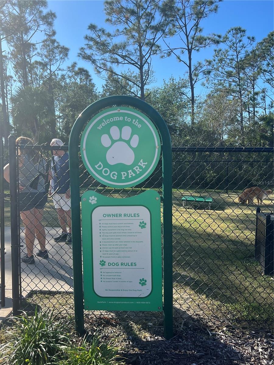 Image 52 of 94 For 18460 Midsummer Place