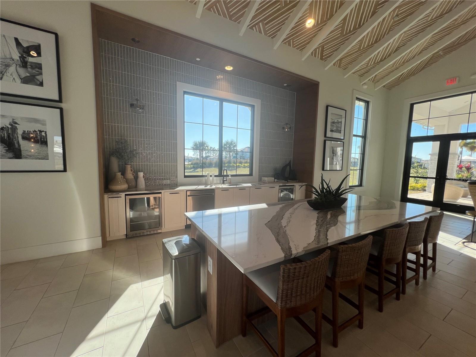 Image 60 of 94 For 18460 Midsummer Place