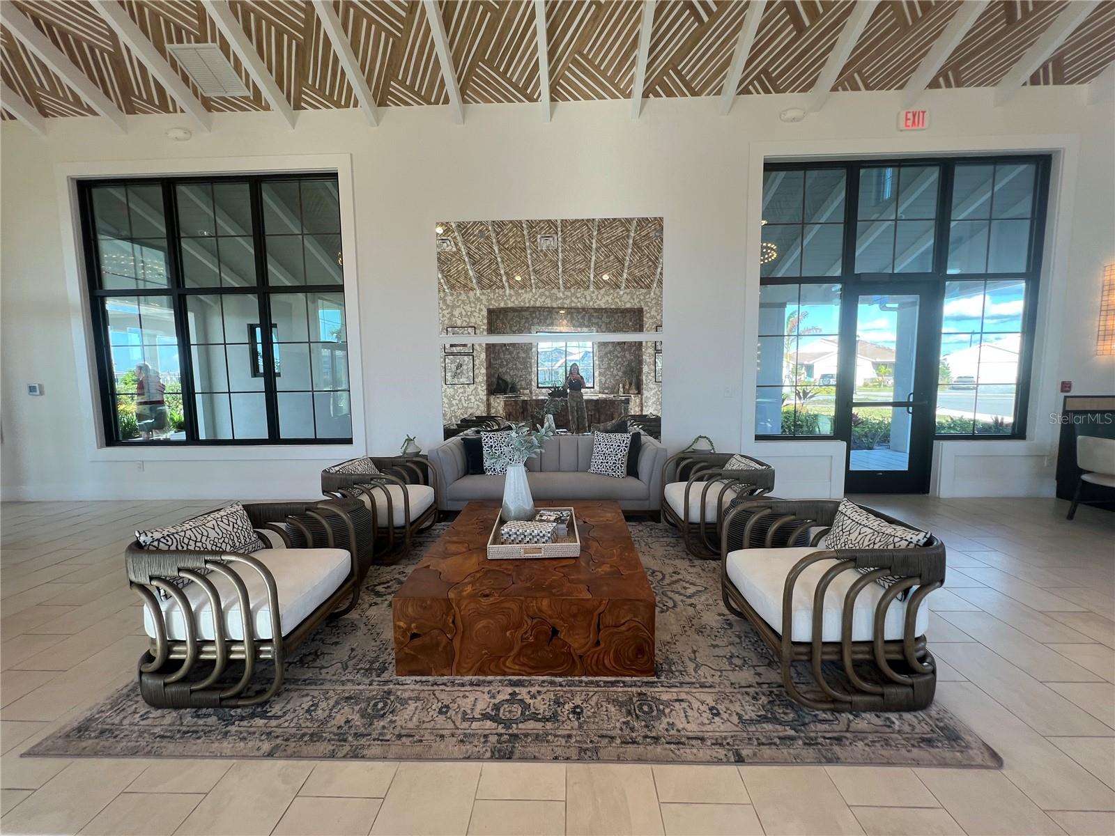 Image 64 of 94 For 18460 Midsummer Place