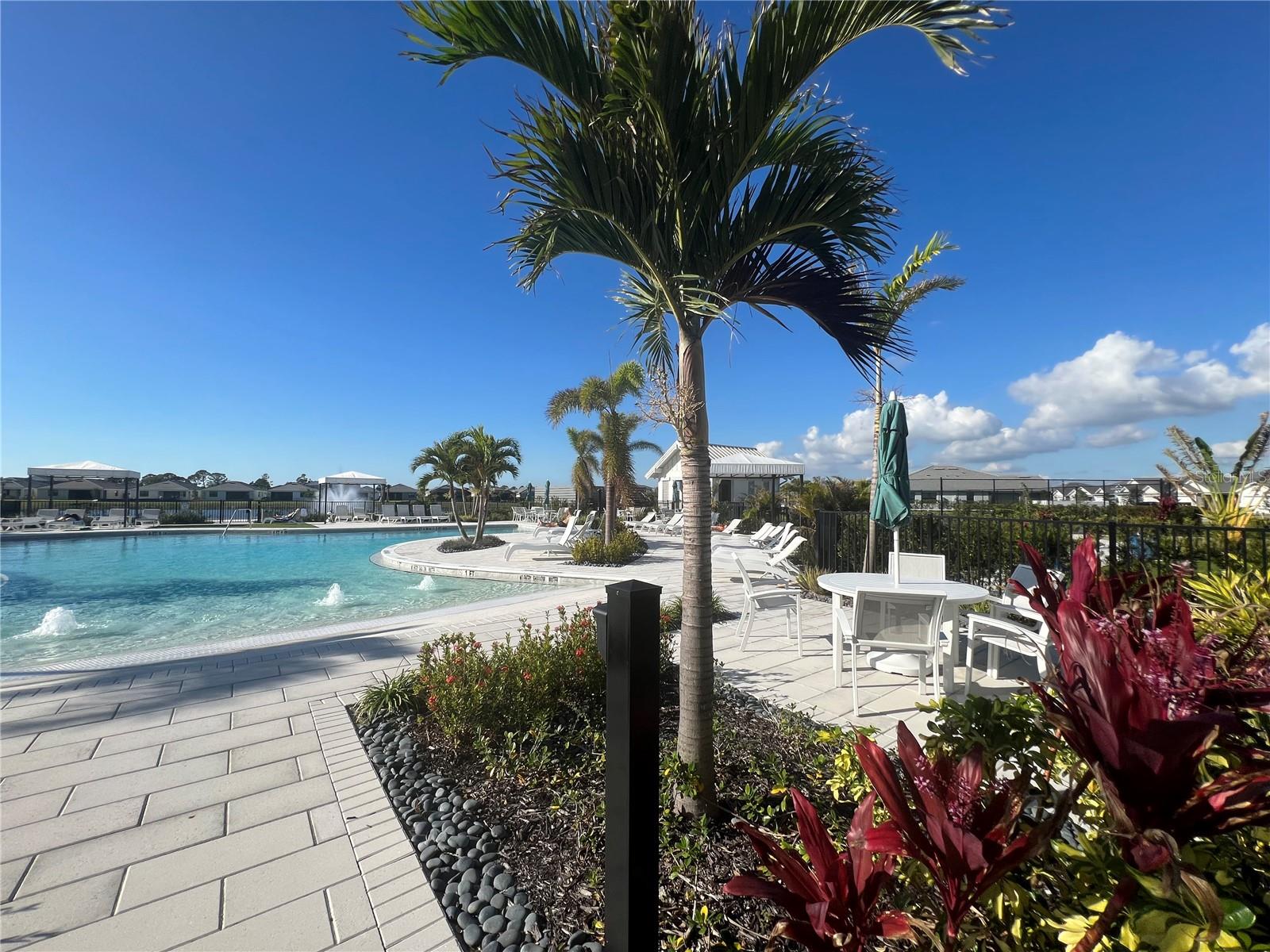 Image 73 of 94 For 18460 Midsummer Place