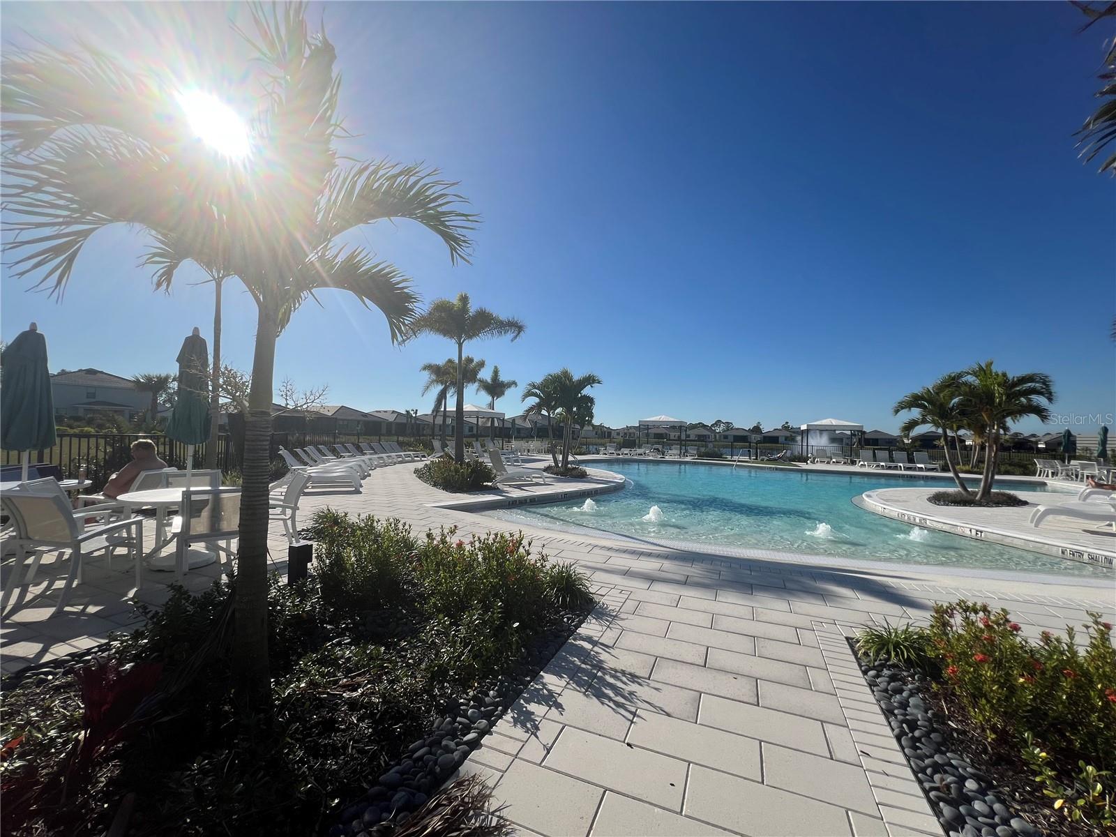 Image 74 of 94 For 18460 Midsummer Place