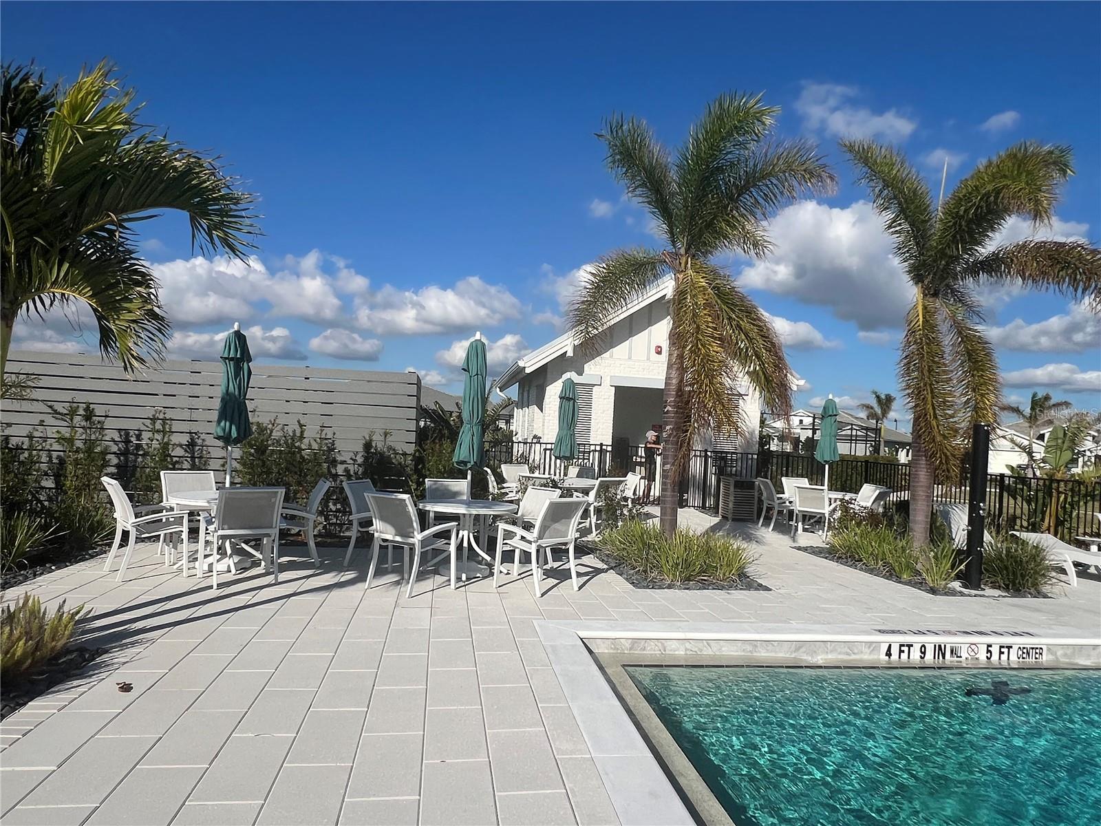 Image 80 of 94 For 18460 Midsummer Place