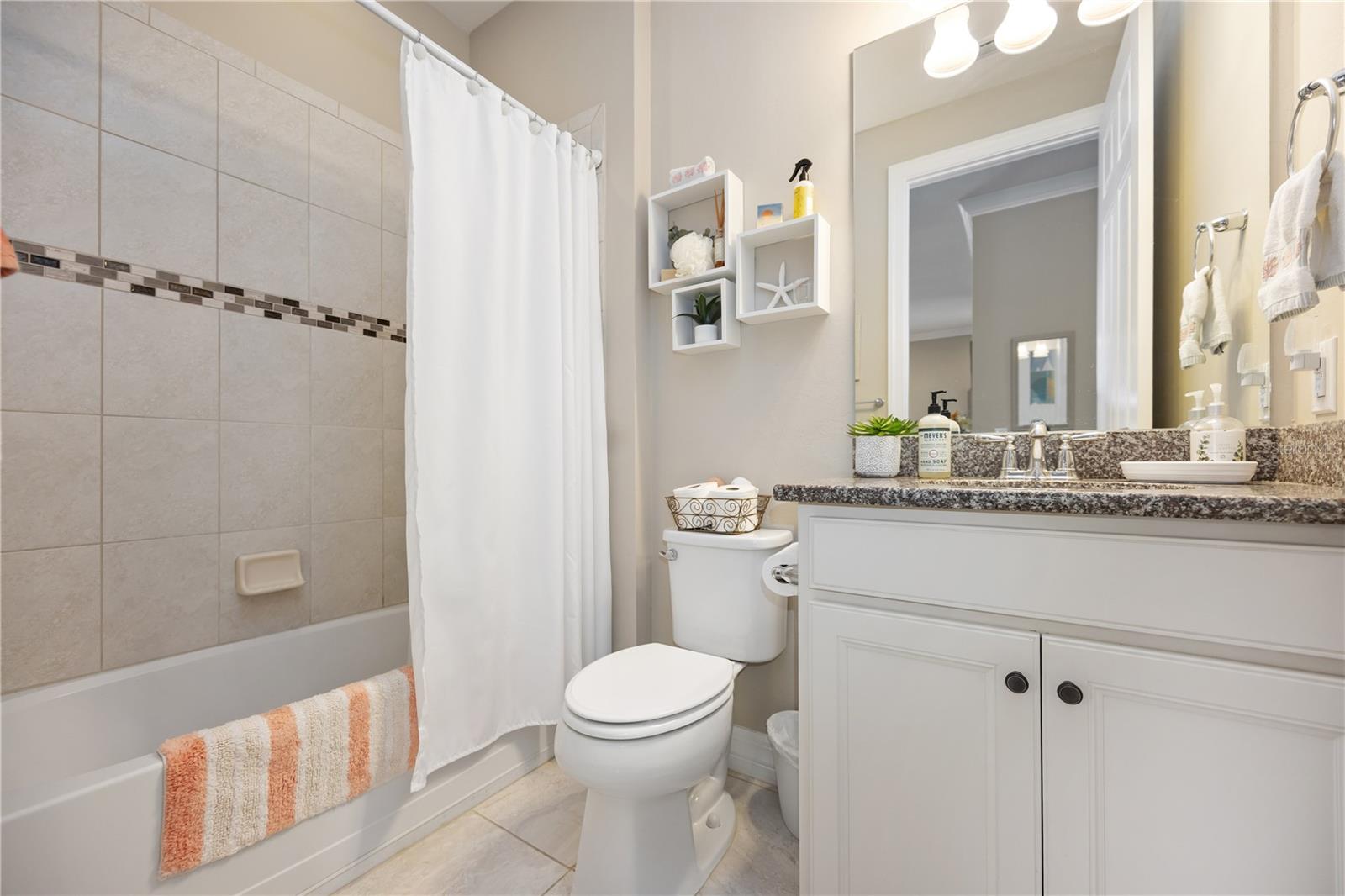 Image 27 of 37 For 13848 Alafaya Street