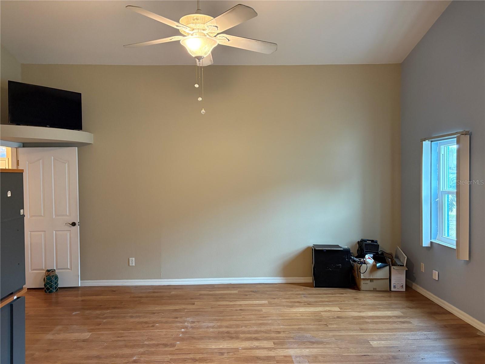 Image 29 of 62 For 4041 Barbary Lane