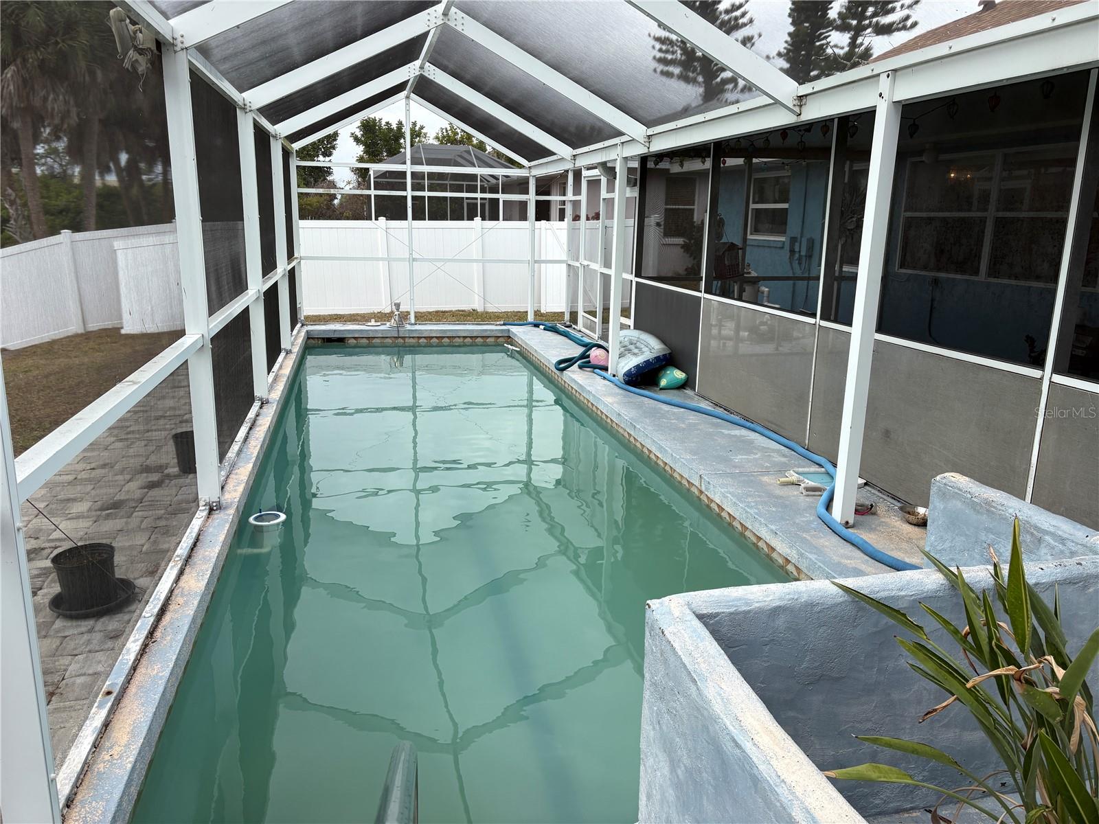 Image 3 of 62 For 4041 Barbary Lane