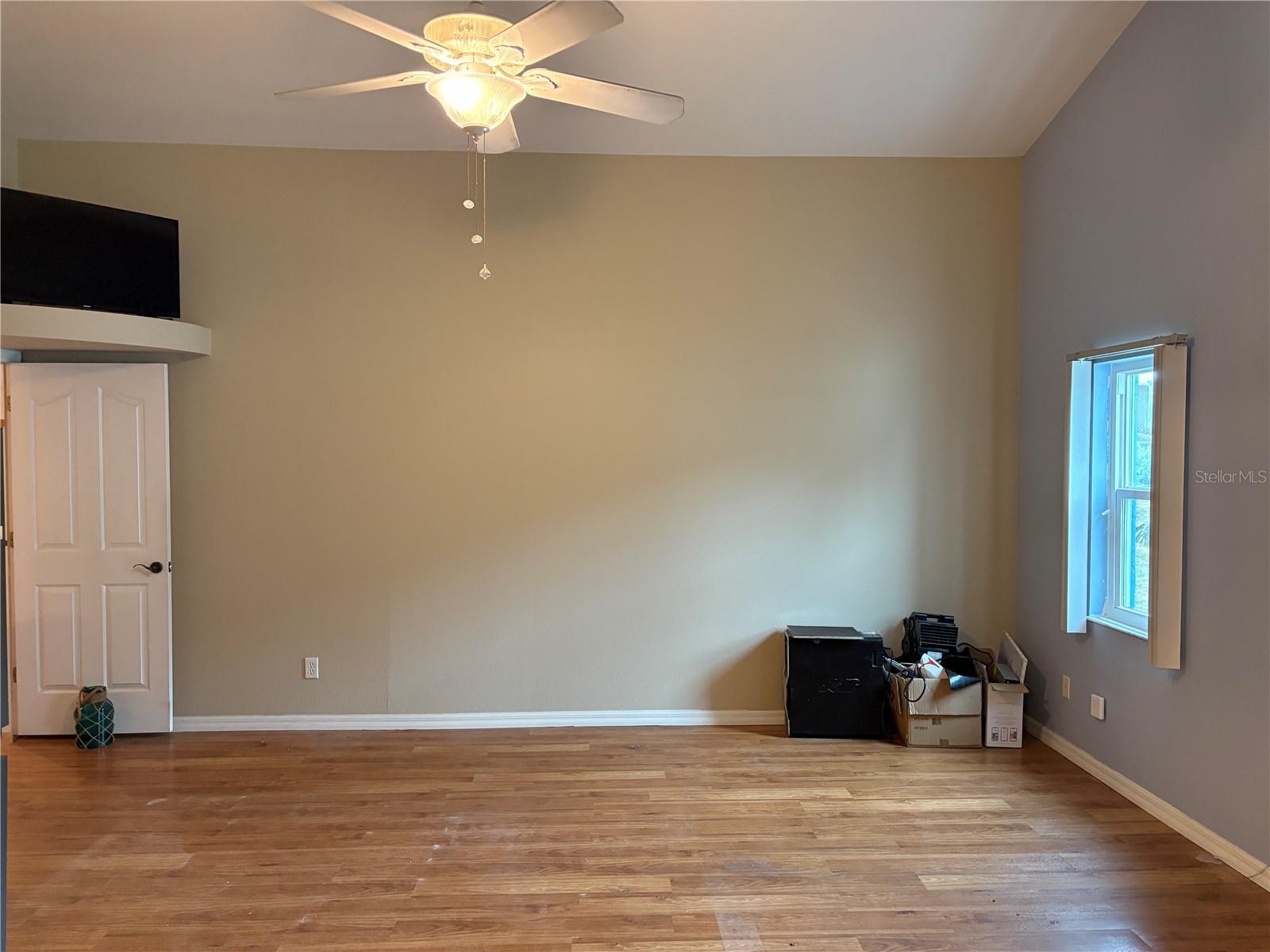 Image 30 of 62 For 4041 Barbary Lane