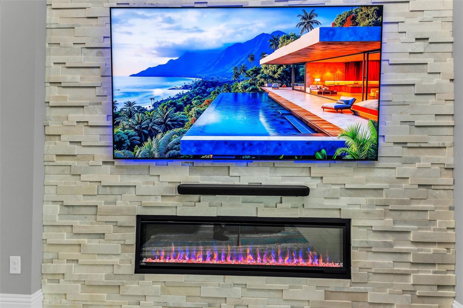 Image 27 of 100 For 125 Great Isaac Court