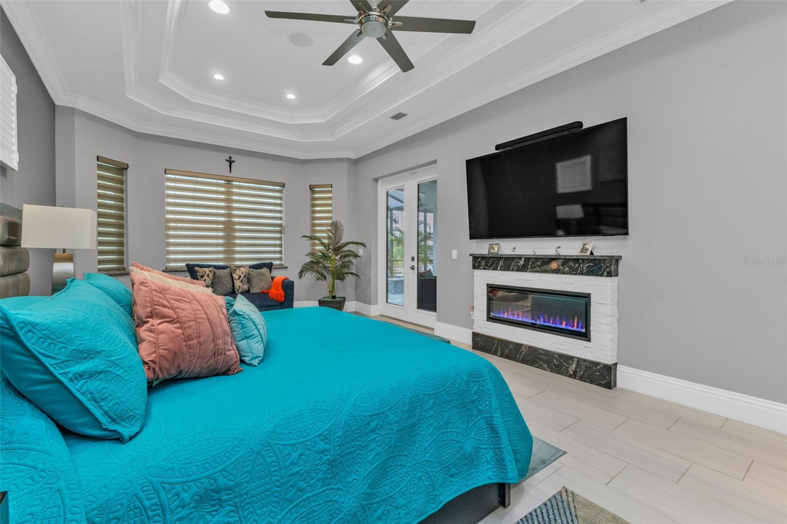 Image 32 of 100 For 125 Great Isaac Court