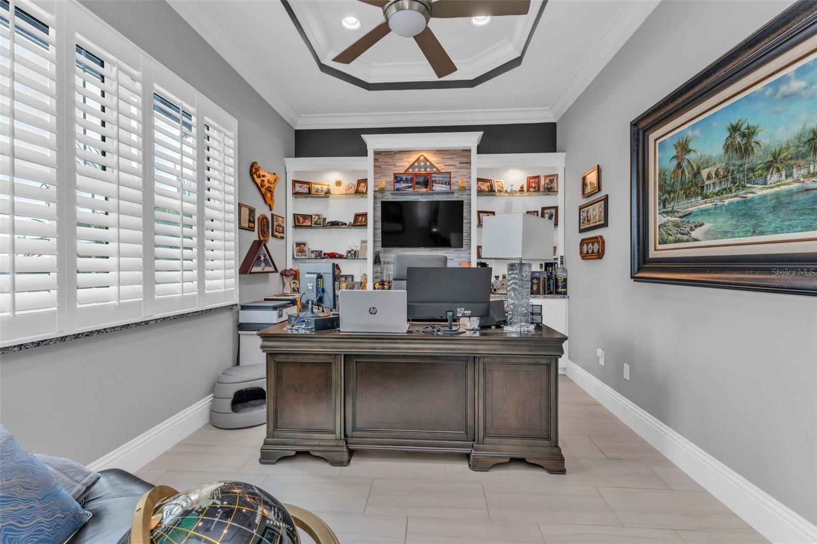 Image 47 of 100 For 125 Great Isaac Court