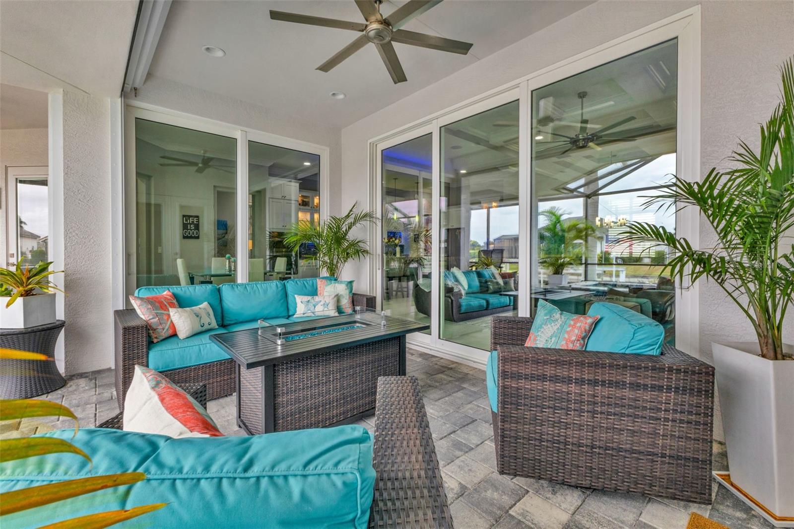 Image 63 of 100 For 125 Great Isaac Court