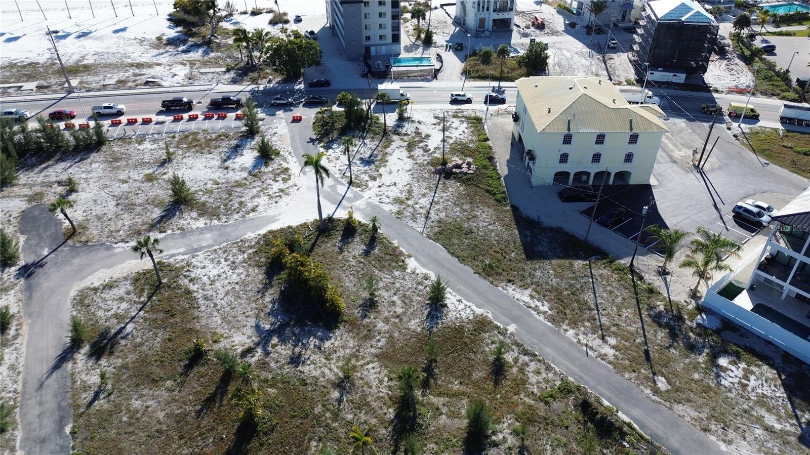 Image 7 of 21 For 2915 Estero Boulevard