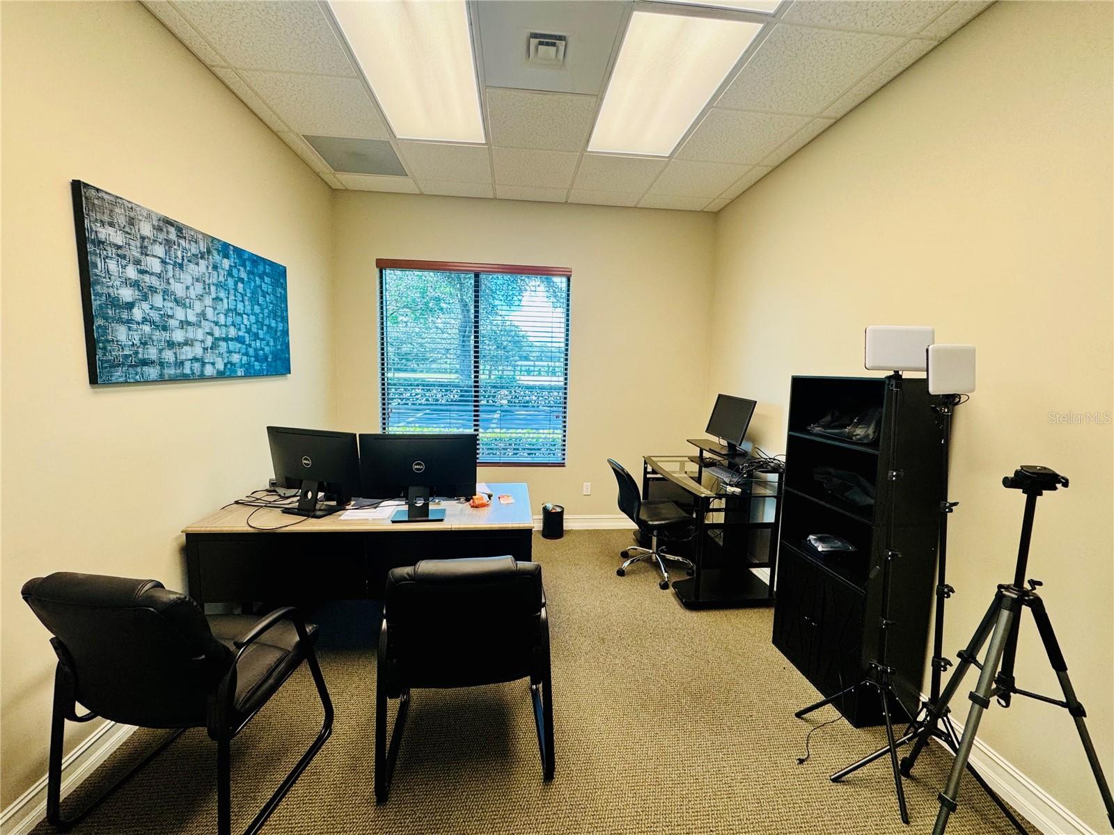 Image 5 of 22 For 1016 Collier Center Way 106