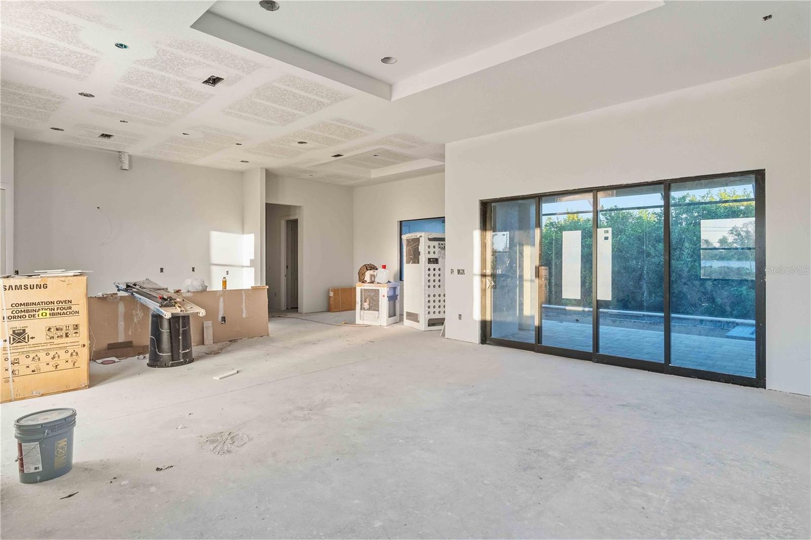 Image 13 of 43 For 4016 Vasco Street