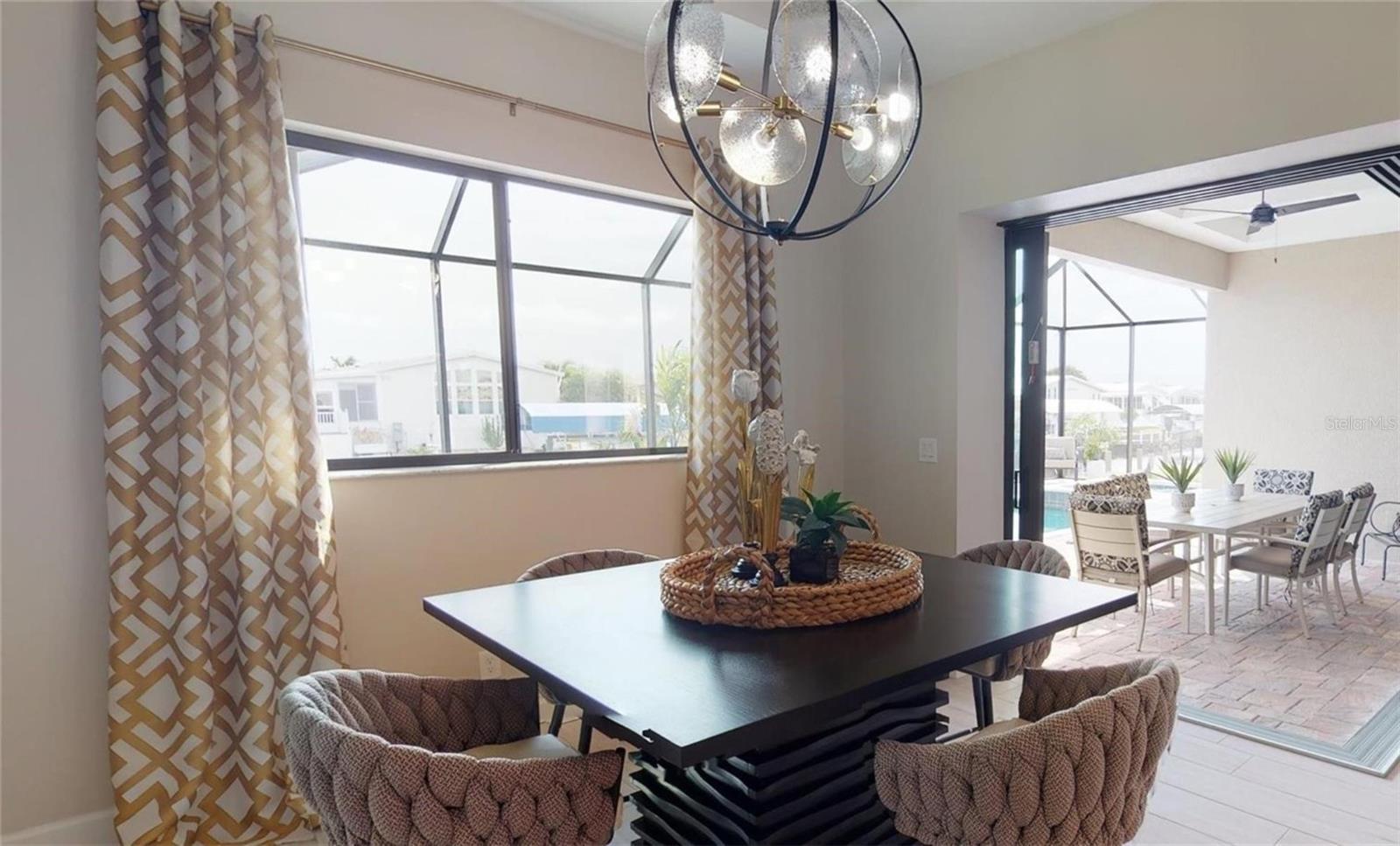 Image 18 of 43 For 4016 Vasco Street