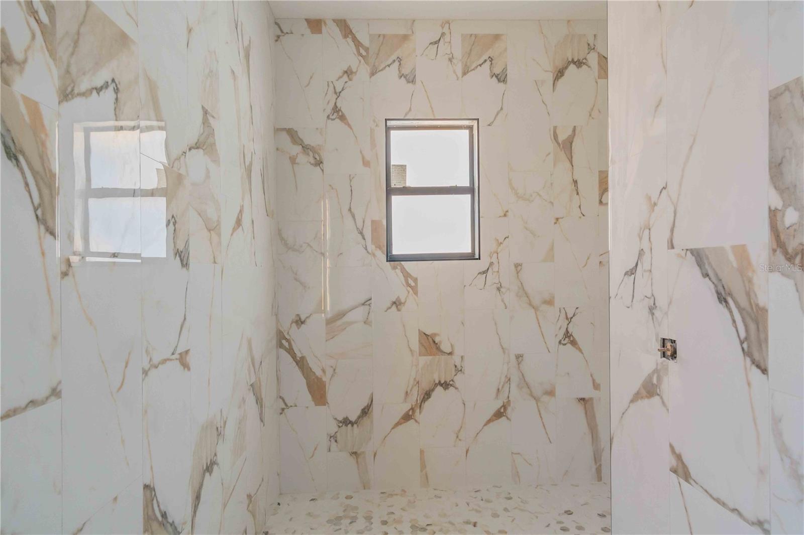 Image 27 of 43 For 4016 Vasco Street