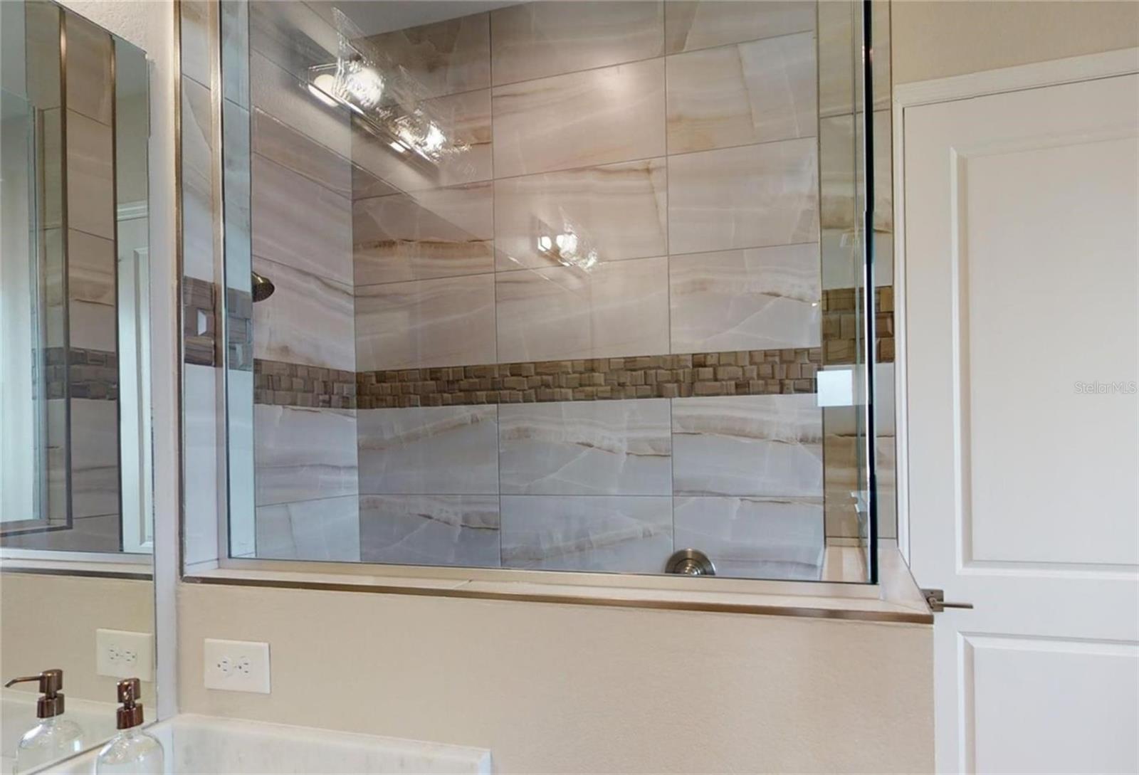 Image 30 of 43 For 4016 Vasco Street