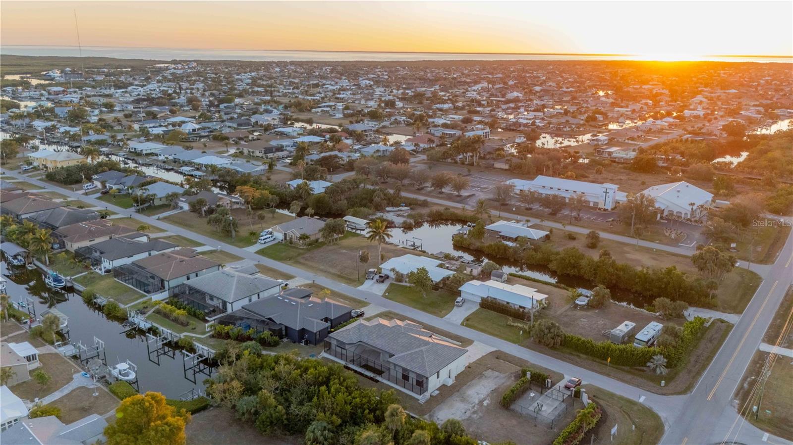 Image 39 of 43 For 4016 Vasco Street