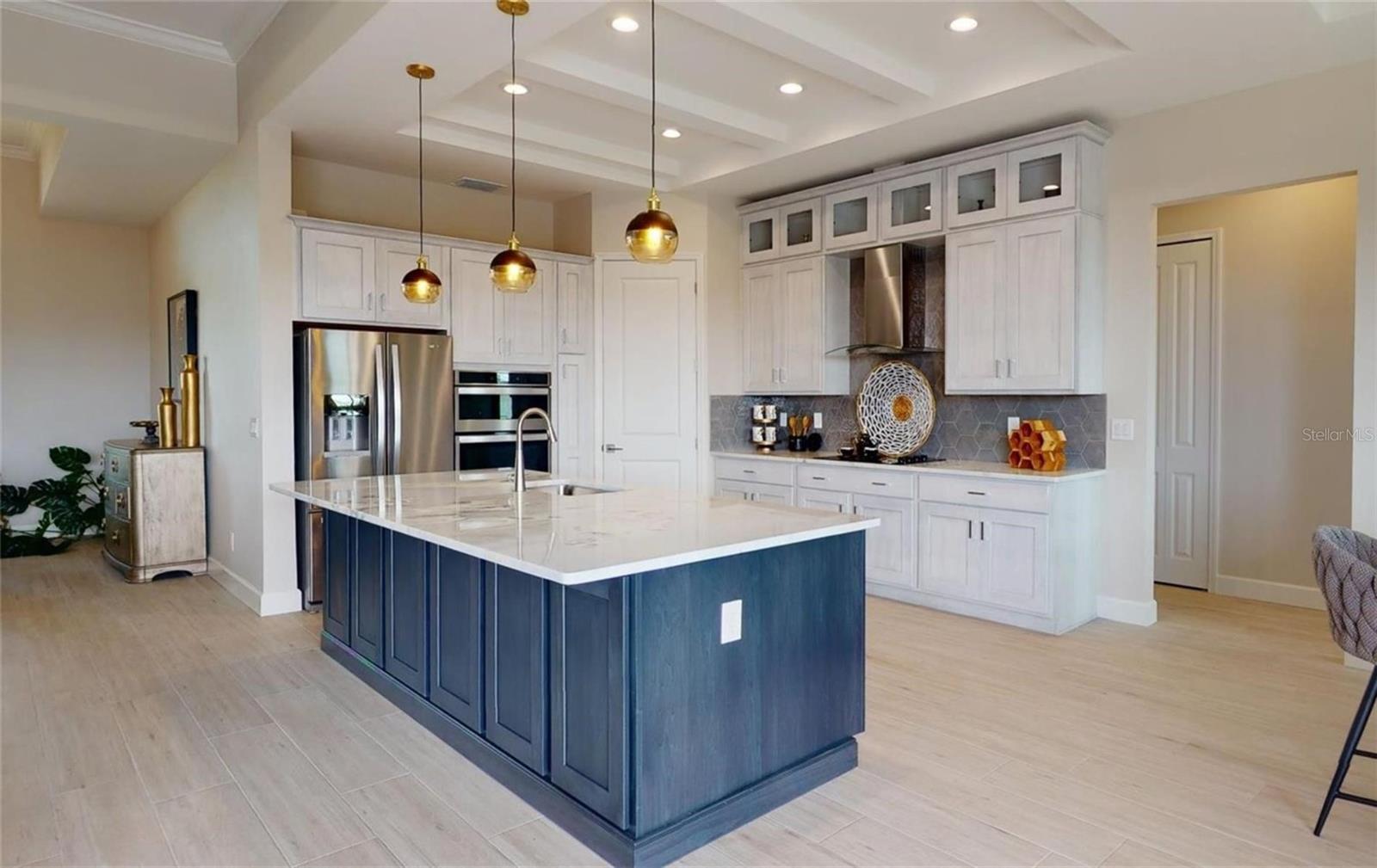 Image 8 of 43 For 4016 Vasco Street