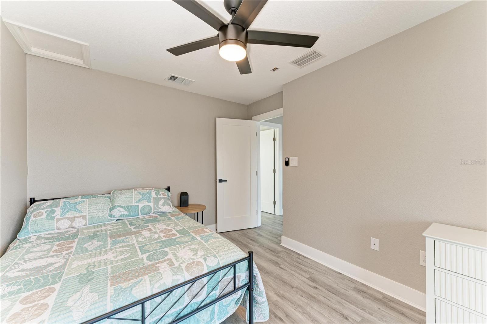 Image 41 of 74 For 9610 Yacht Drive