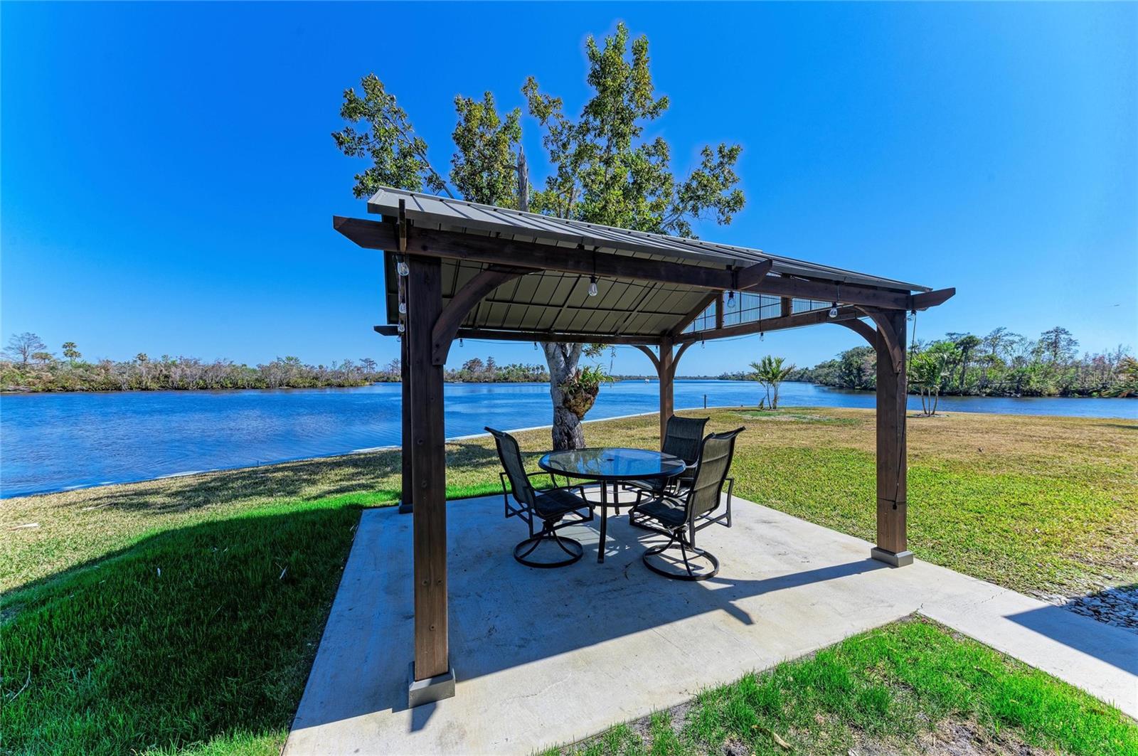 Image 63 of 74 For 9610 Yacht Drive