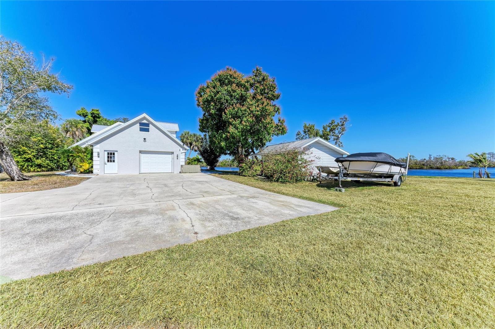 Image 68 of 74 For 9610 Yacht Drive