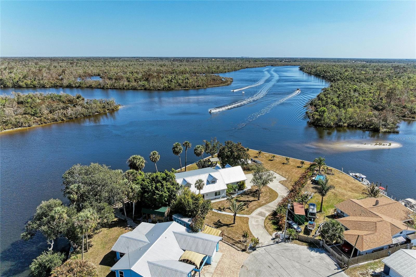 Image 73 of 74 For 9610 Yacht Drive