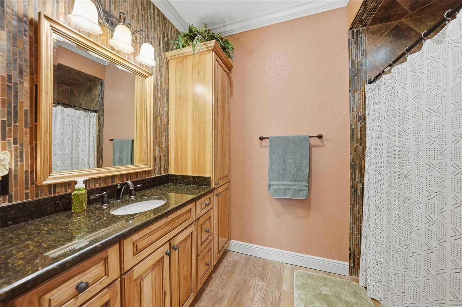 Image 13 of 30 For 24257 Harborview Road