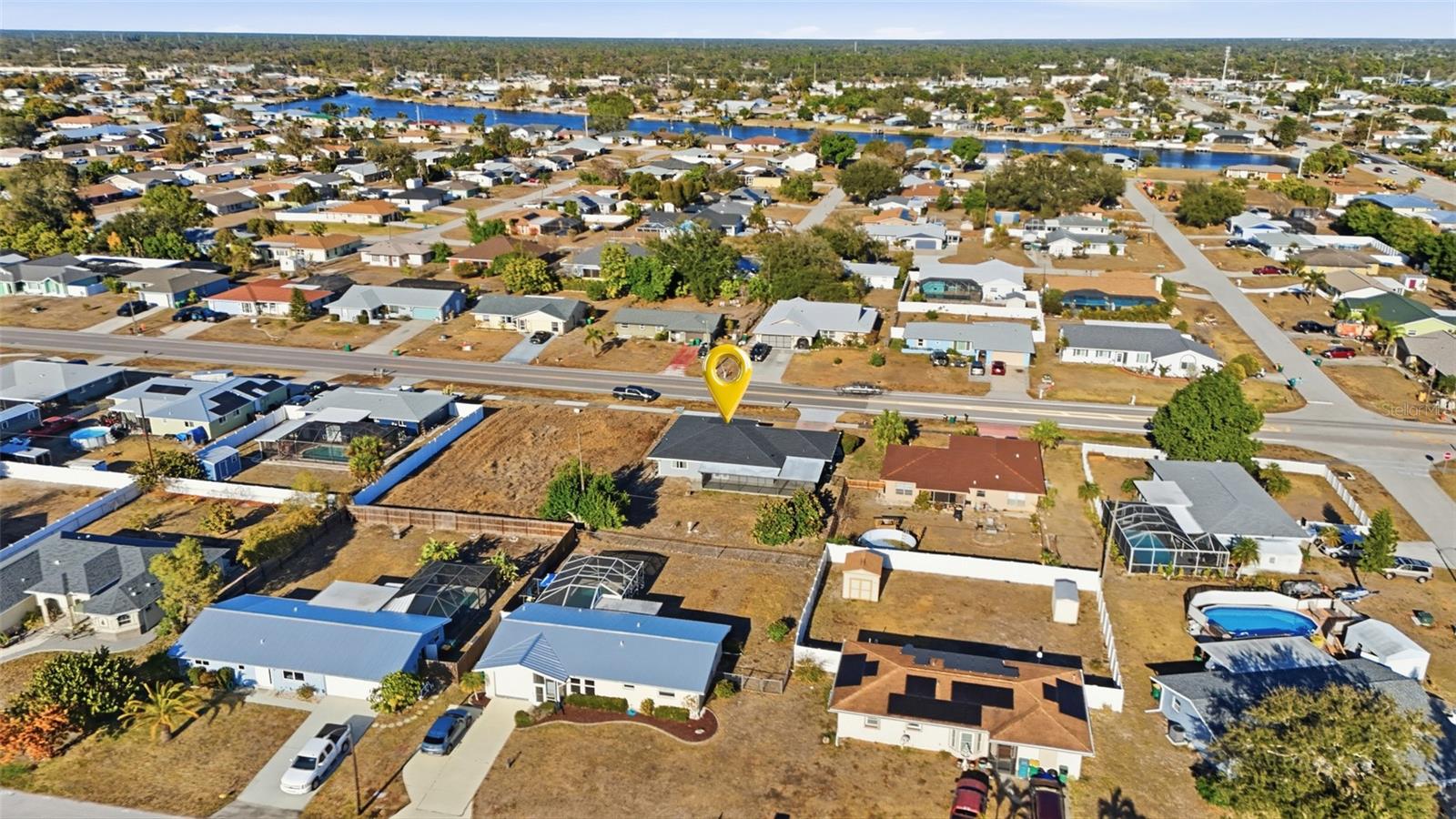 Image 37 of 38 For 2499 Lake View Boulevard